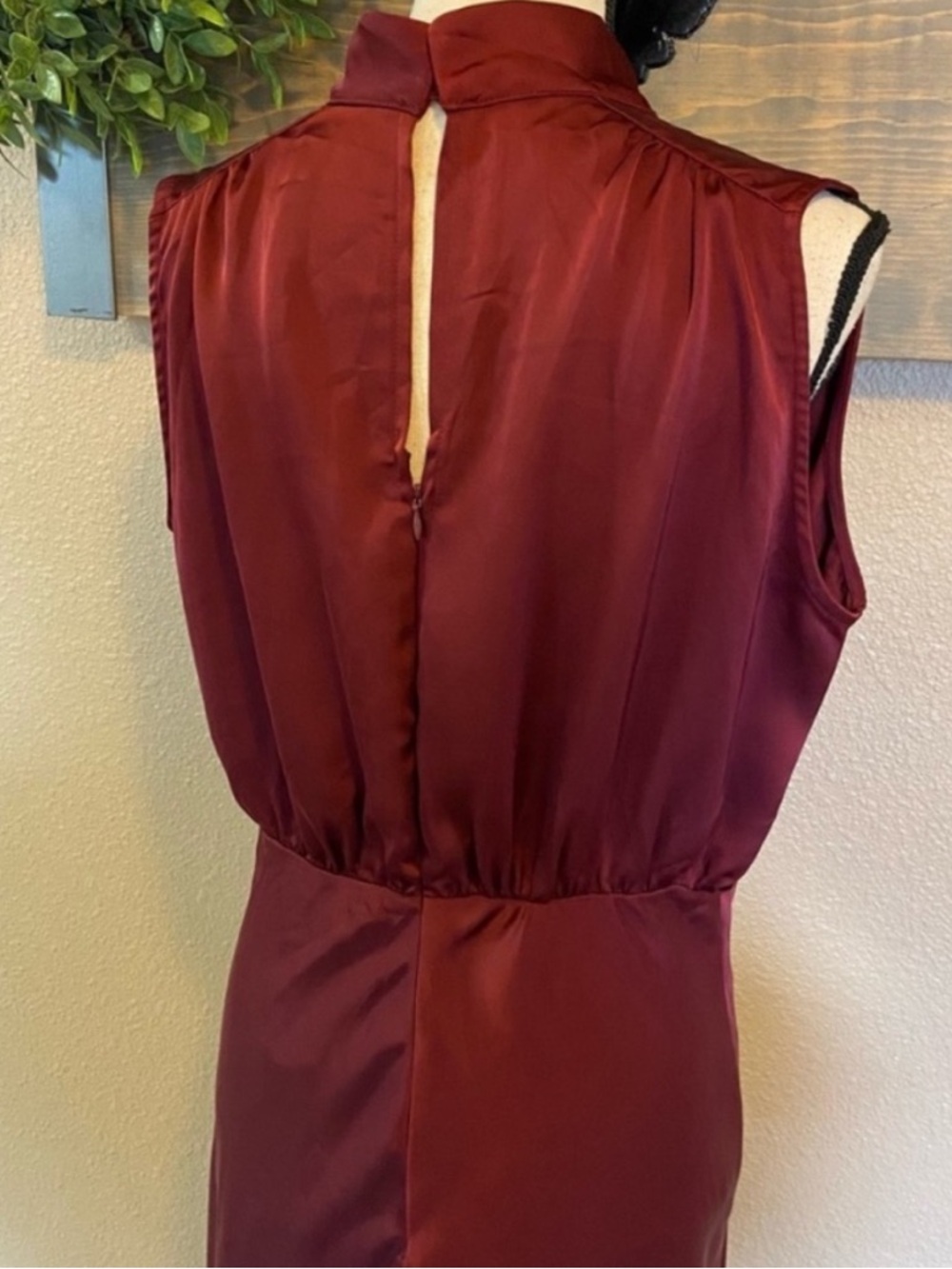 Lulus Classic Elegance Plum Chiffon Sleeveless Mock Neck Maxi Dress – Size M - Picture 9 of 9